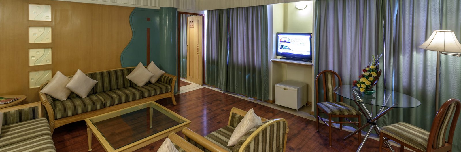 Hotel President Ahmedabad